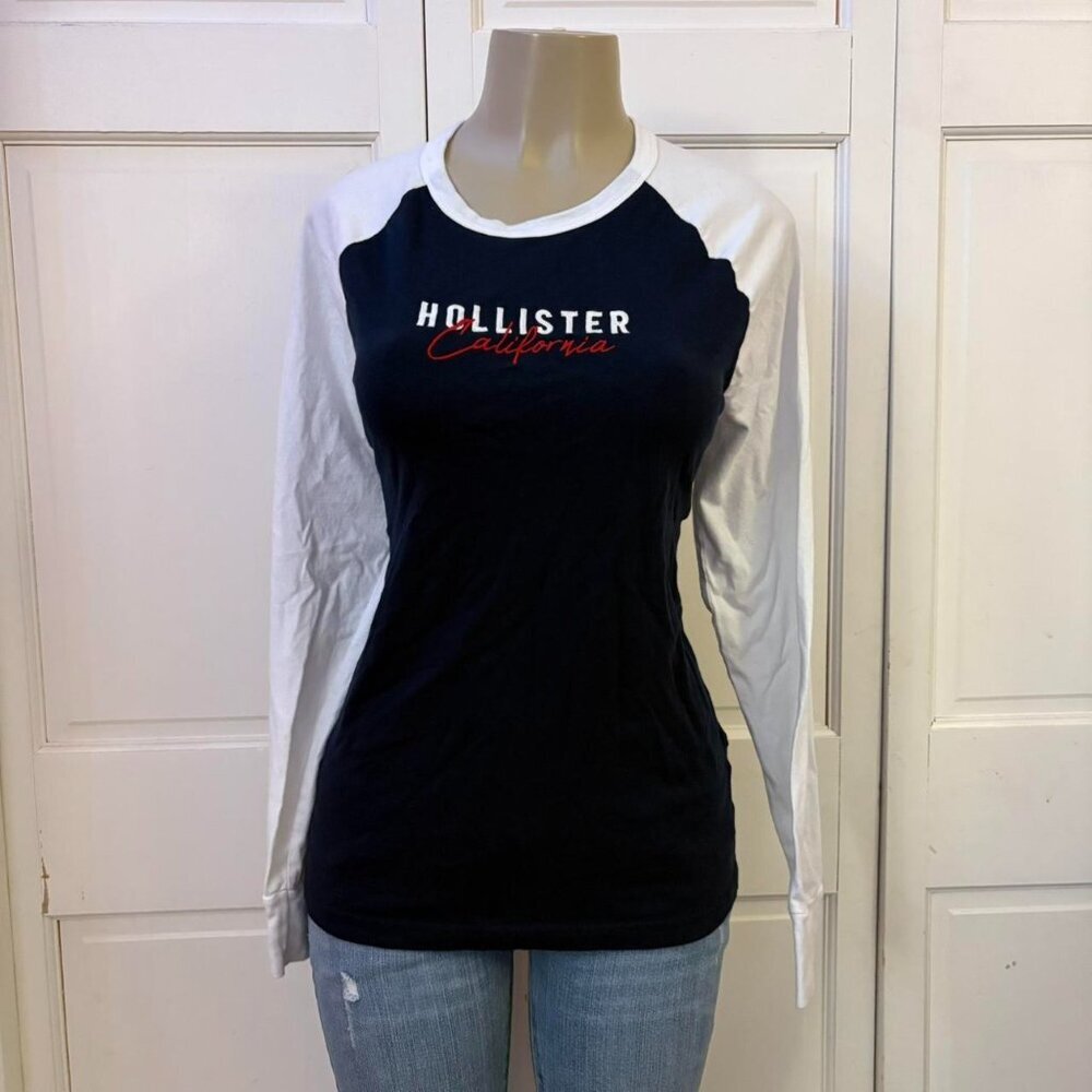 2000s Men’s Hollister Long Sleeve